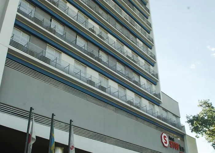 Belo Horizonte Hotels near Achilleion with parking